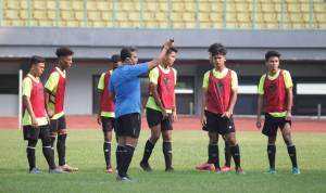 latihan-timnas-u-16-media-pssi-5-_x600
